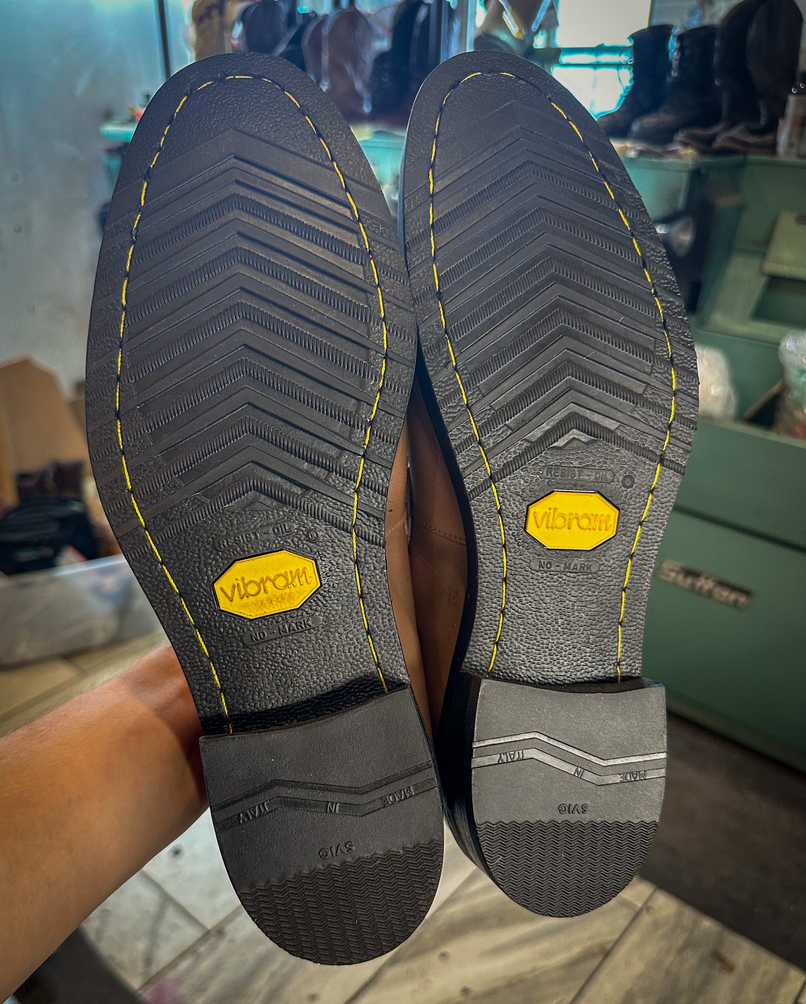 The Dressy 700 Vibram Sole - Main Image