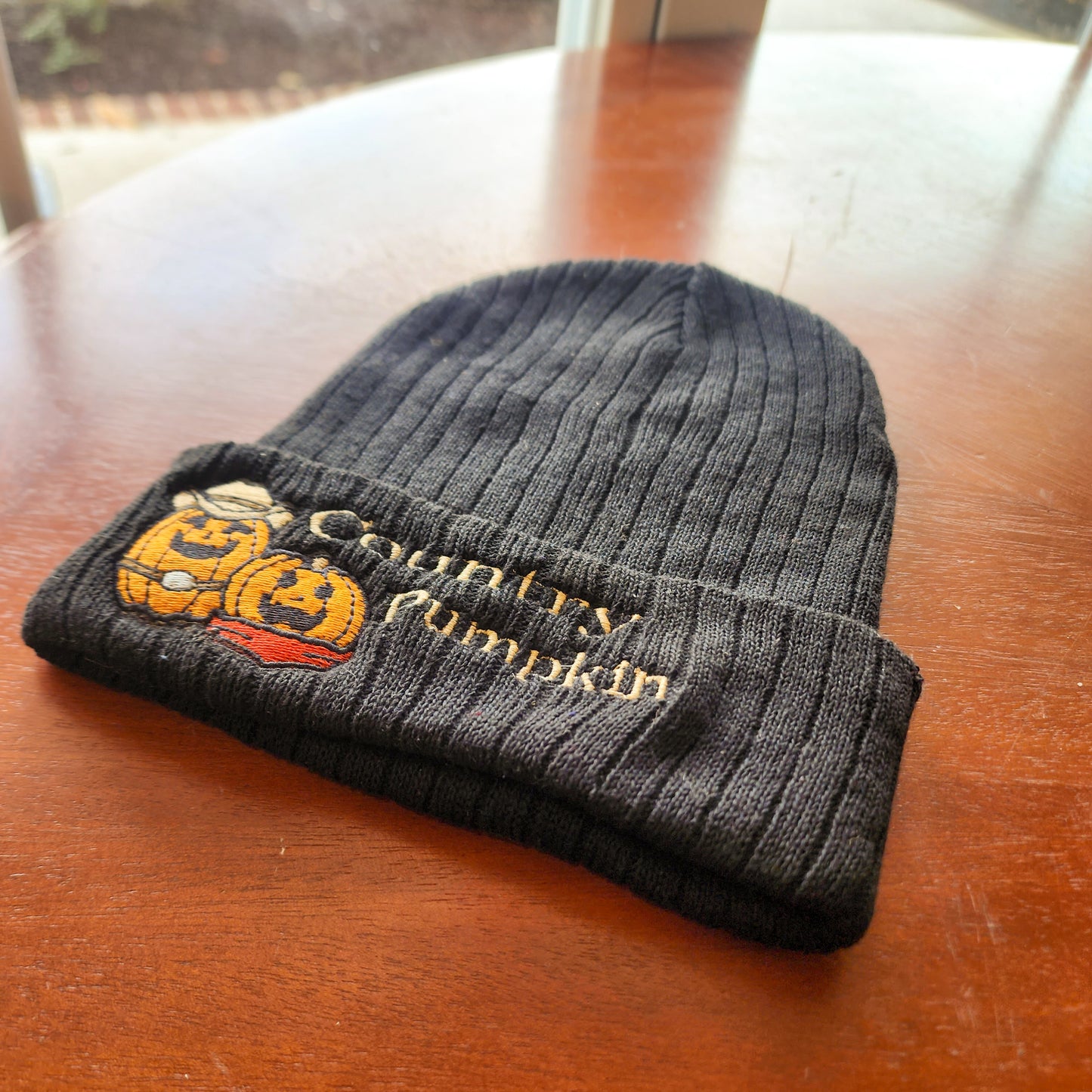 COUNTRY PUMPKIN BEANIE